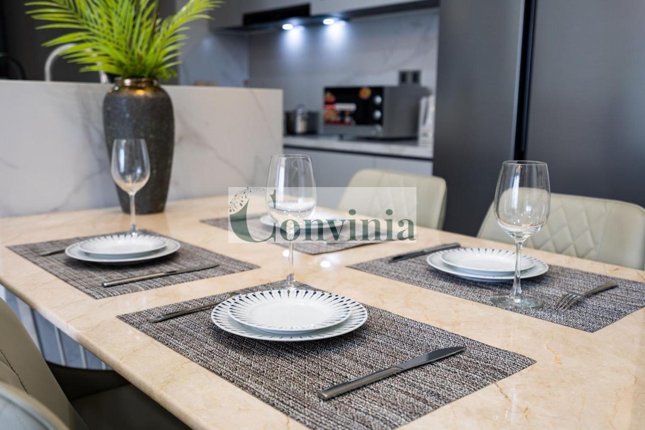 호치민 Convinia Luxury The Peak Midtown 아파트 호텔 외부 사진