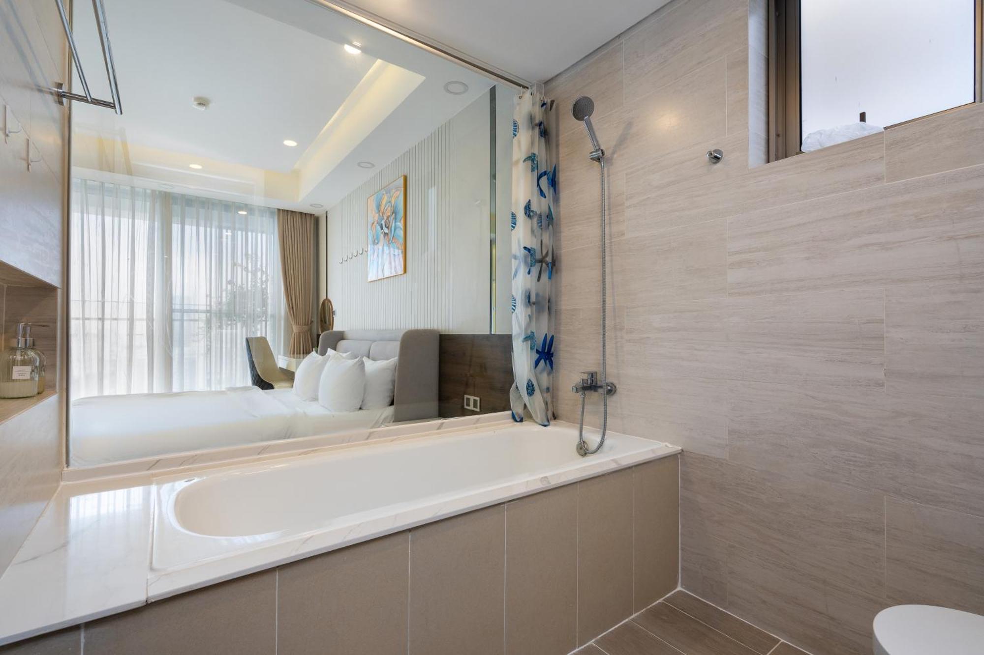 호치민 Convinia Luxury The Peak Midtown 아파트 호텔 외부 사진